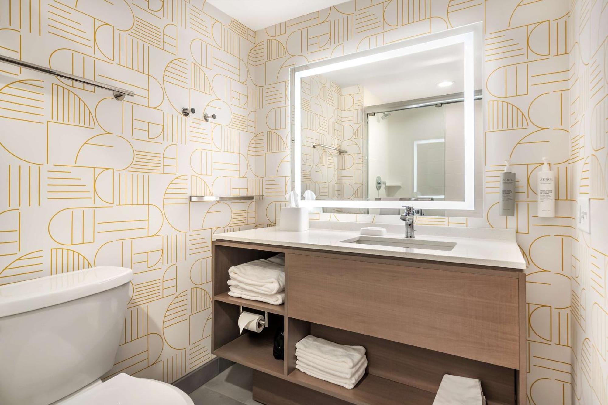 Home2 Suites By Hilton Reynoldsburg Columbus East ภายนอก รูปภาพ
